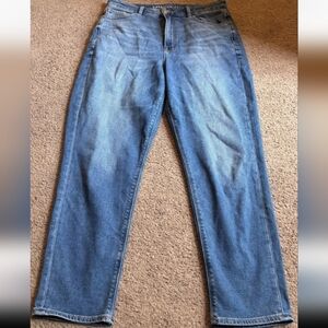 American Eagle Curvy Mom Jean Size 12